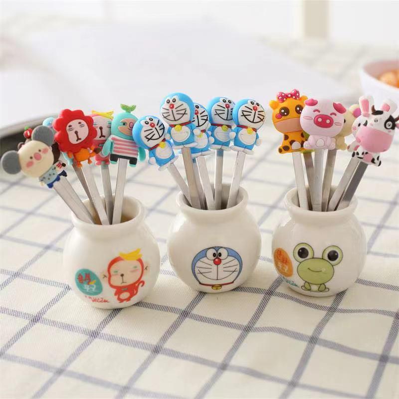 Food Picks/ Forks - Doraemon (6 Pieces)