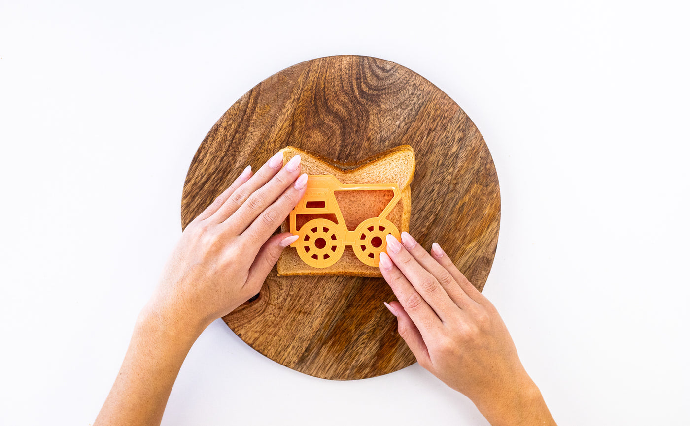 Lunch Punch Sandwich Cutter - Construction 2.0