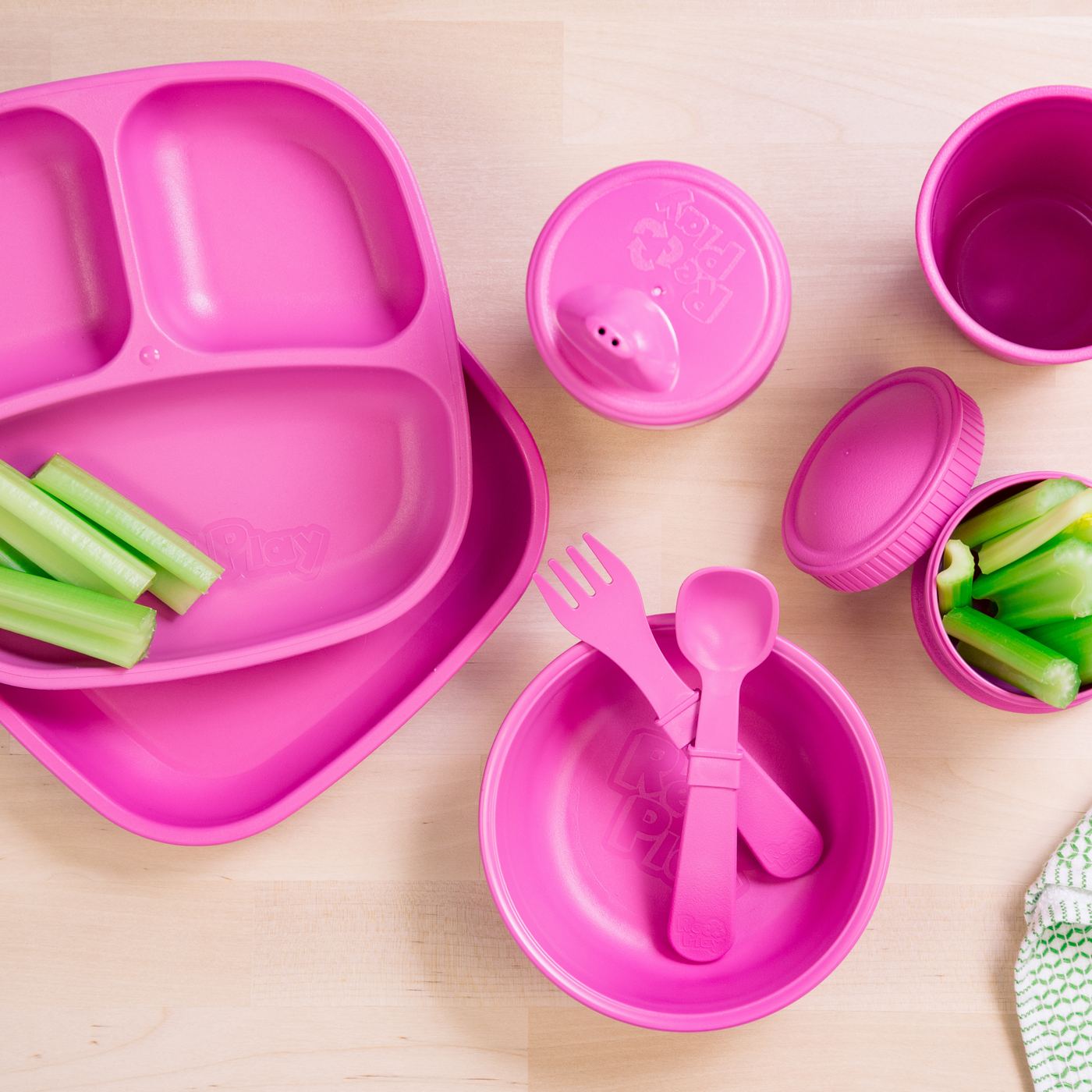 RePlay Recycled Divided Plate - Bright Pink