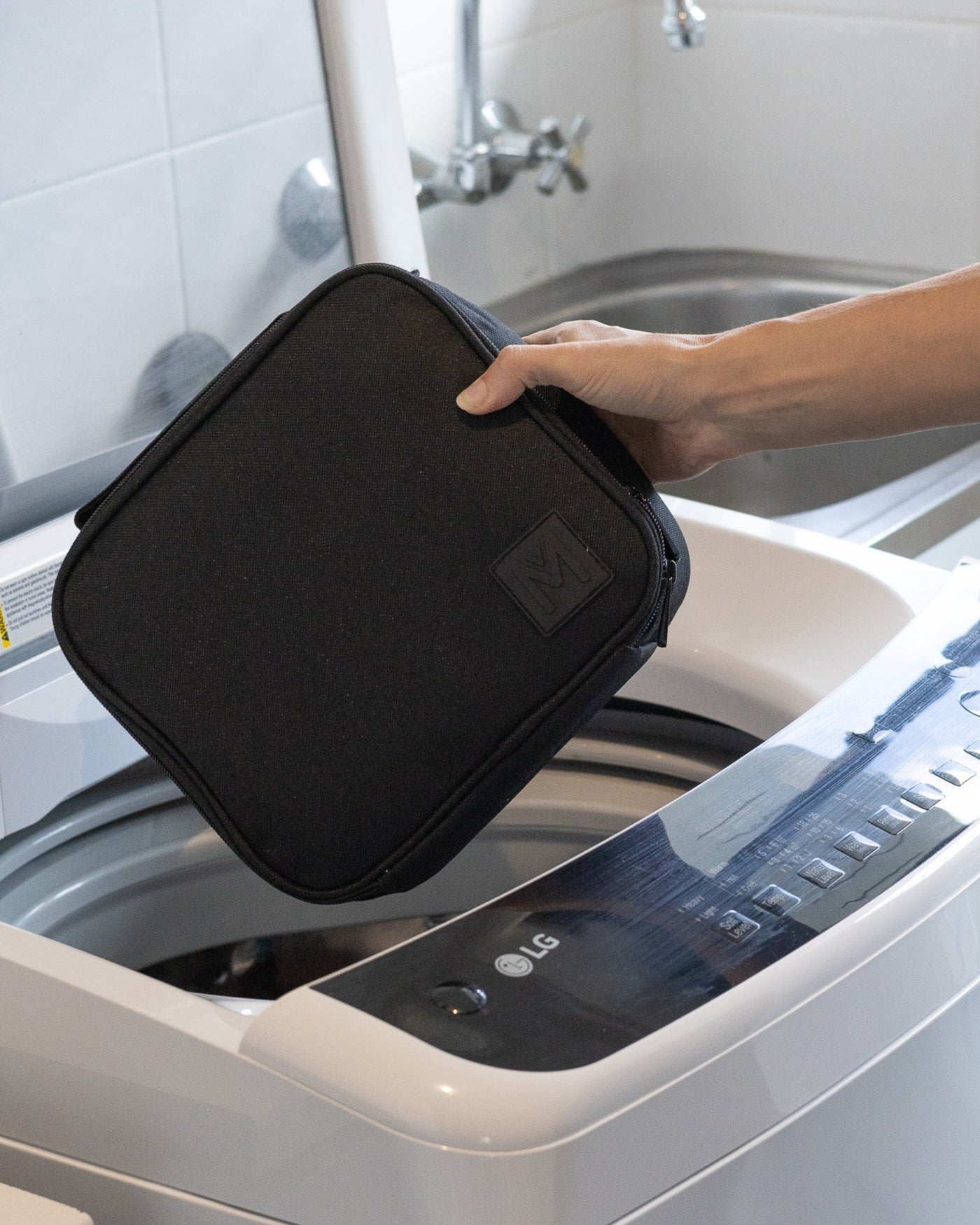 MontiiCo Medium Insulated Lunch Bag - Block Land