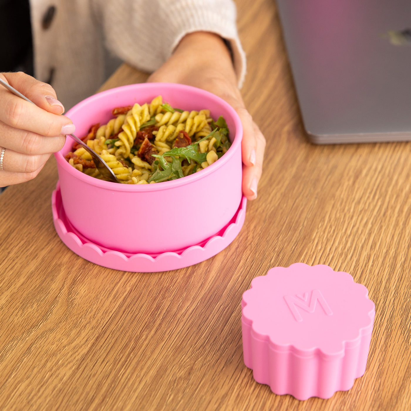 Silicone Scallop Bowl - Floss - Mum Made YumAccessories