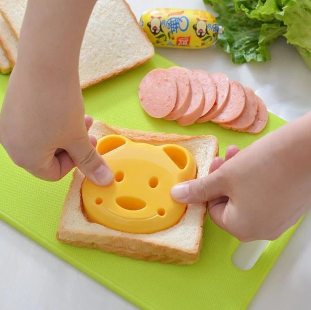 Sandwich Cutter - Bear